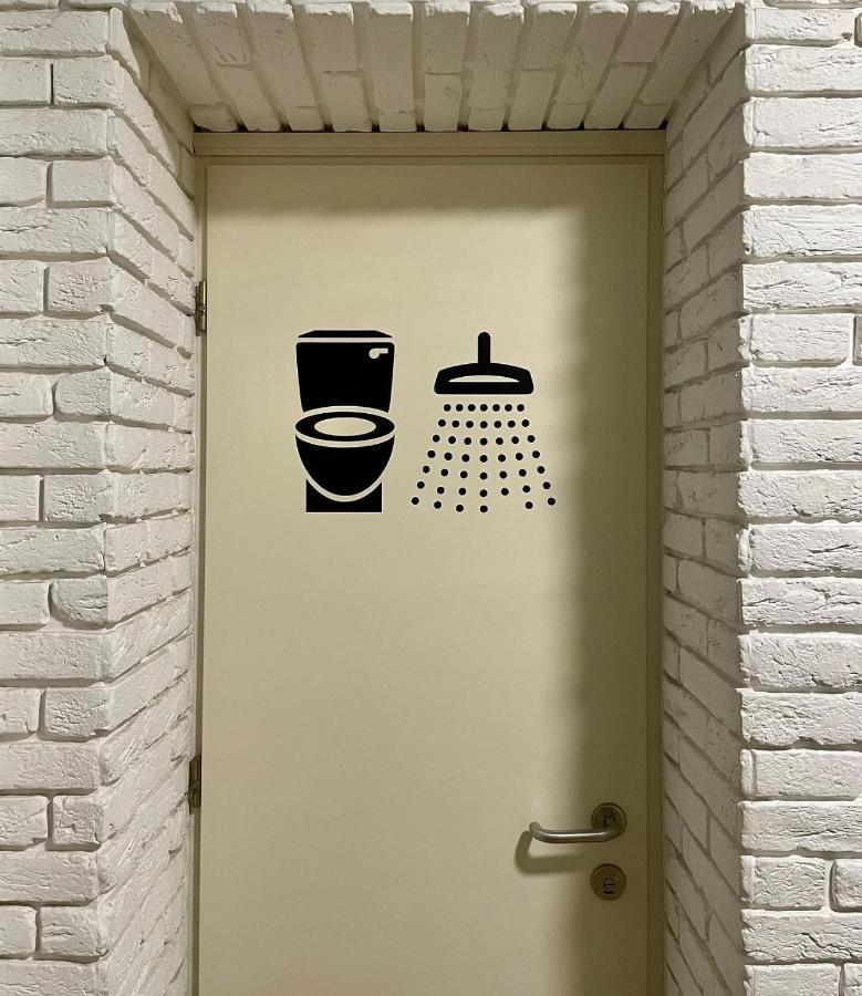 Apartment The Ultimate Party Pit 24 Pax Man Cave Edition